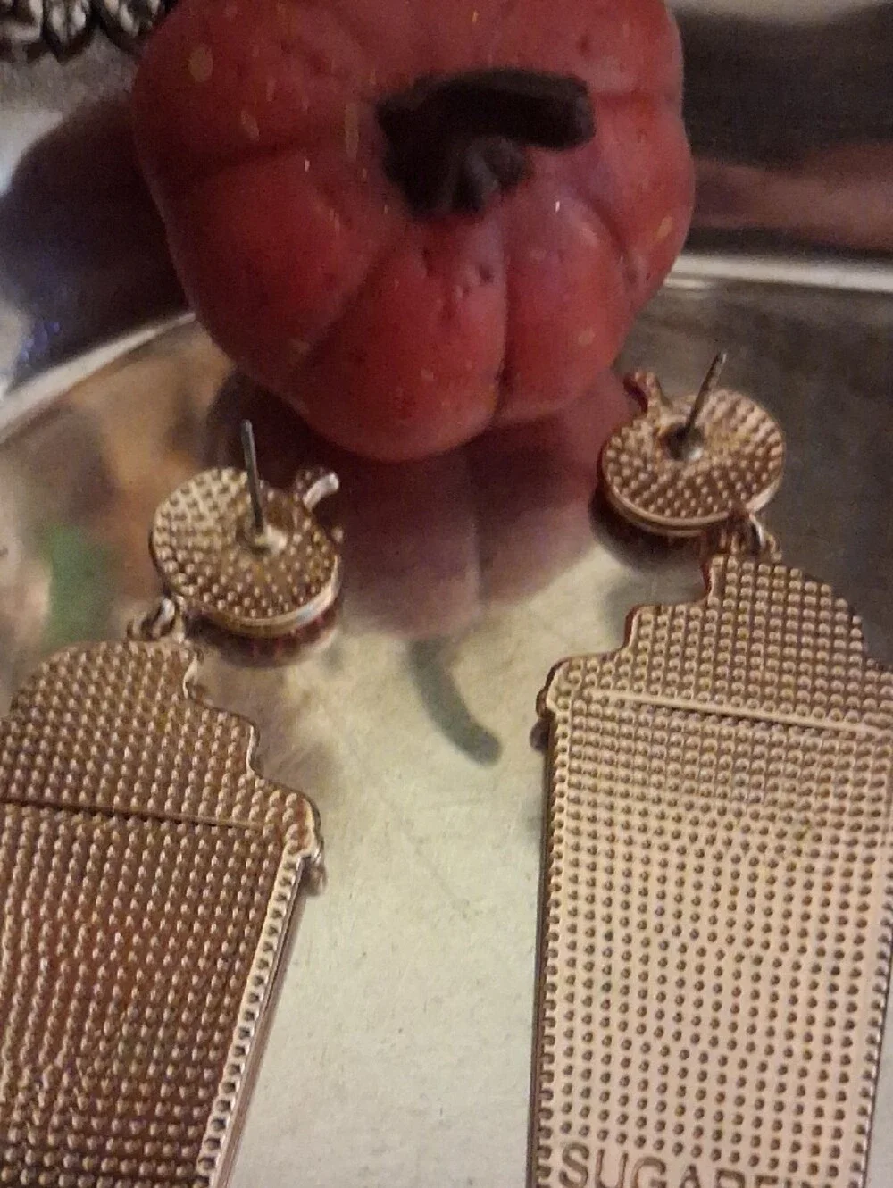🎃Gold & Red 'Spice' Pumpkin Drink Earrings - Festive Home Party Accessory